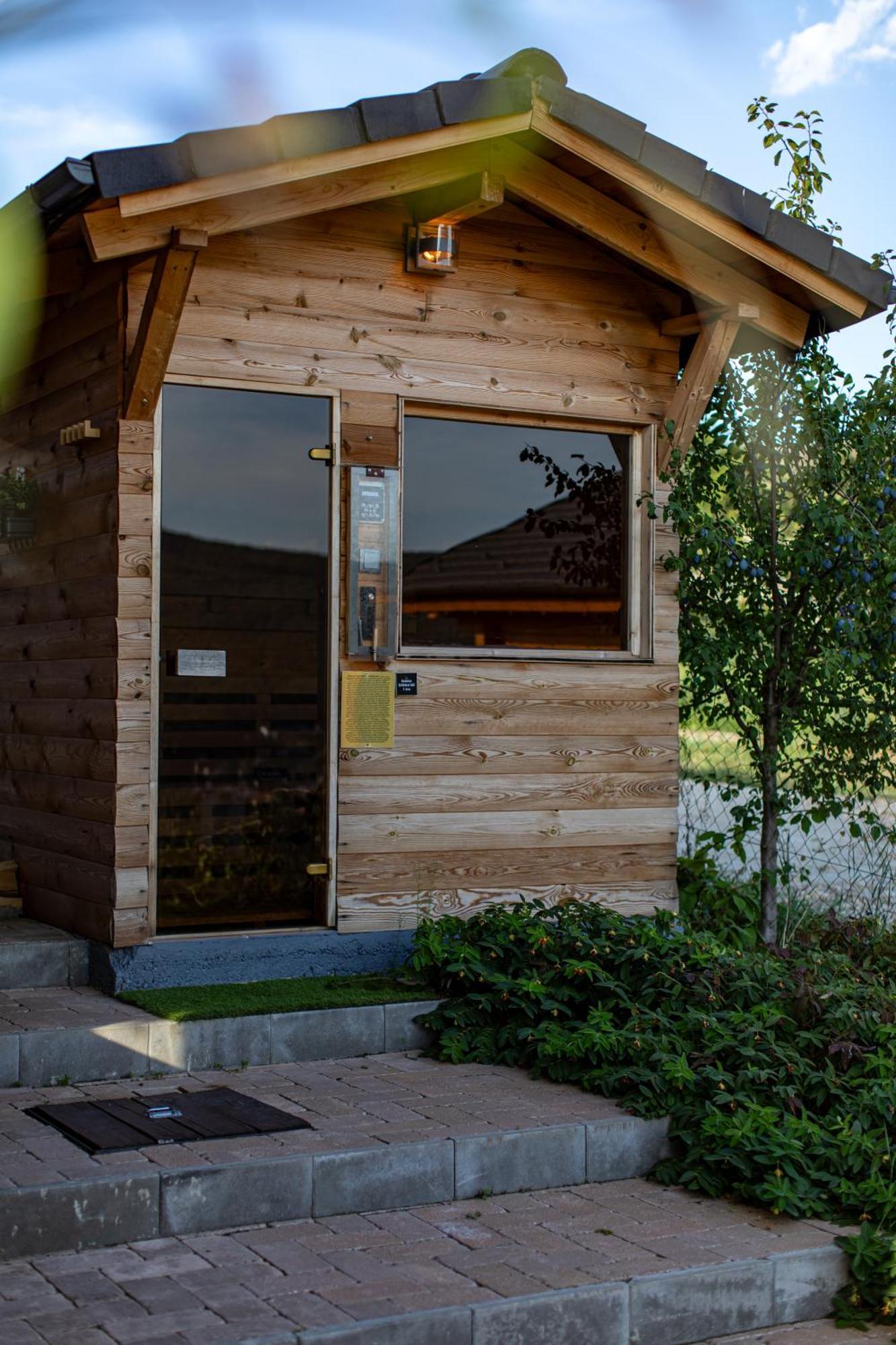 Roenk Relax Apartman Miskolc Kültér fotó